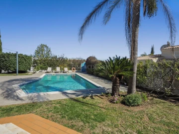 Moradia T3 para Venda em Lagoa e Carvoeiro