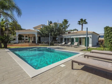 Moradia T3 para Venda em Lagoa e Carvoeiro