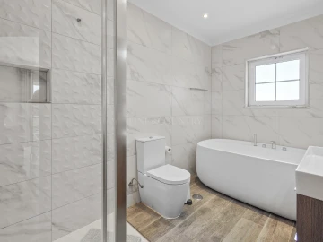 Moradia T3 para Venda em Lagoa e Carvoeiro