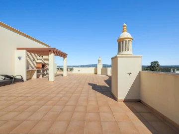 Apartamento T2 para Venda em Estômbar e Parchal