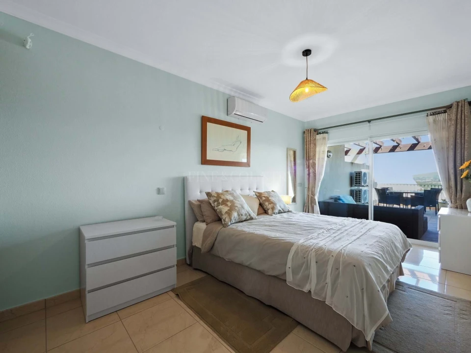 Apartamento T2 para Venda em Estômbar e Parchal Foto 10