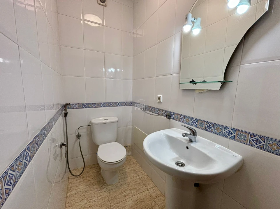 Apartamento T2 para Venda em Quarteira Foto 14