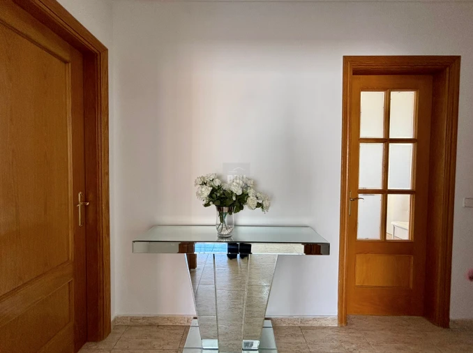 Apartamento T2 para Venda em Quarteira Foto 9