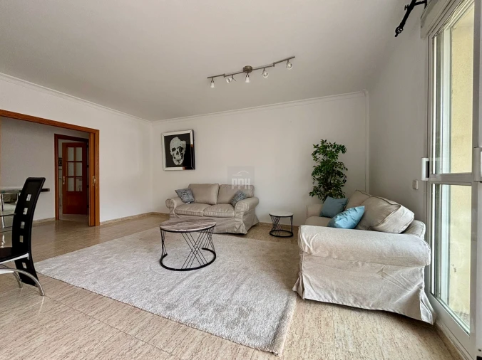 Apartamento T2 para Venda em Quarteira Foto 5