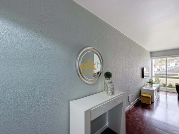 Apartamento T4 para Venda em Santo Antonio