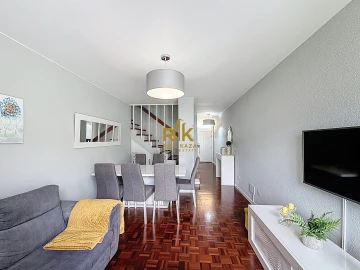 Apartamento T4 para Venda em Santo Antonio