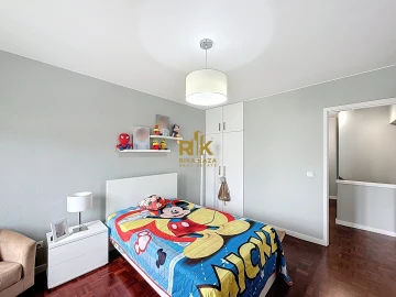 Apartamento T4 para Venda em Santo Antonio