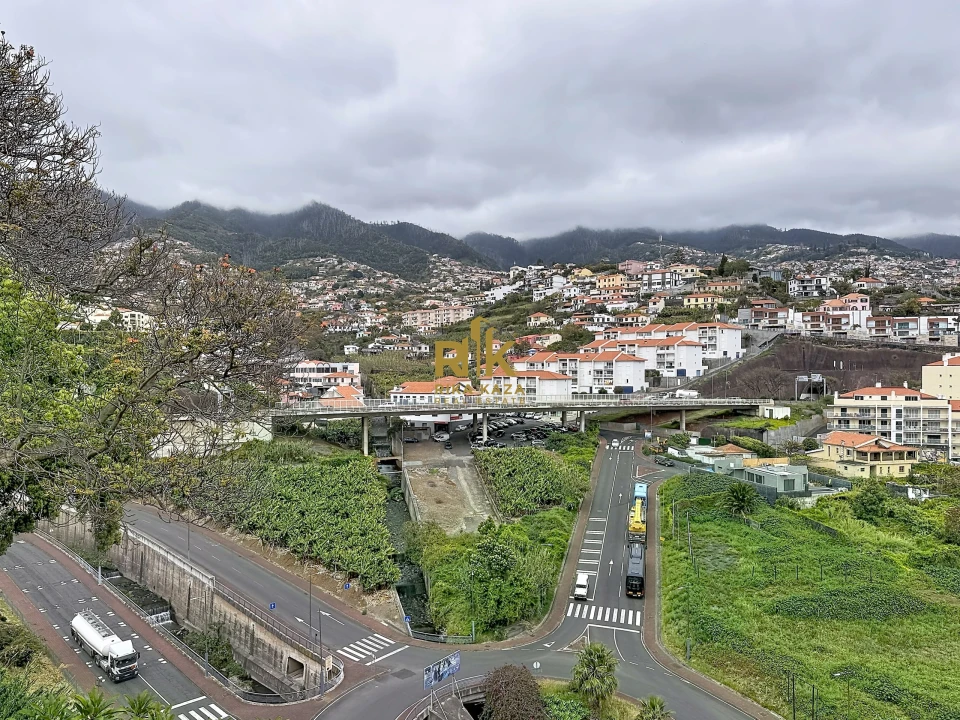 Apartamento T4 para Venda em Santo Antonio Foto 36