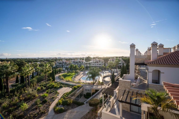 Apartamento T2 para Venda em Almancil Foto 14