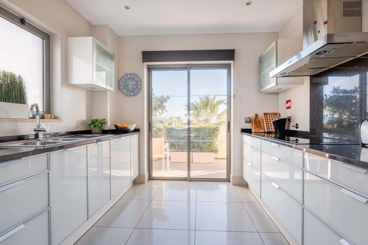 Apartamento T2 para Venda em Almancil Foto 6