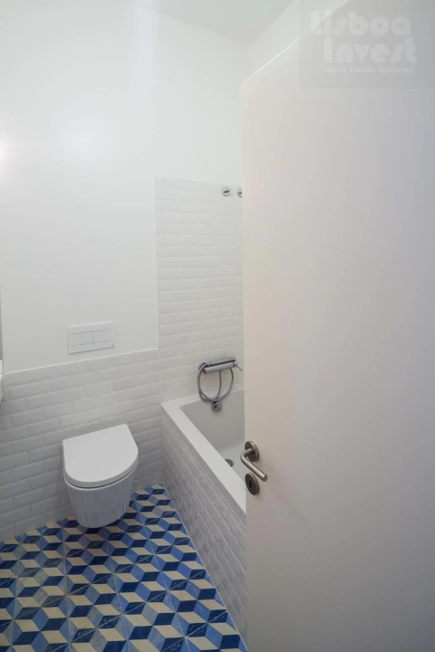 Apartamento T4 para Venda em Santa Maria Maior