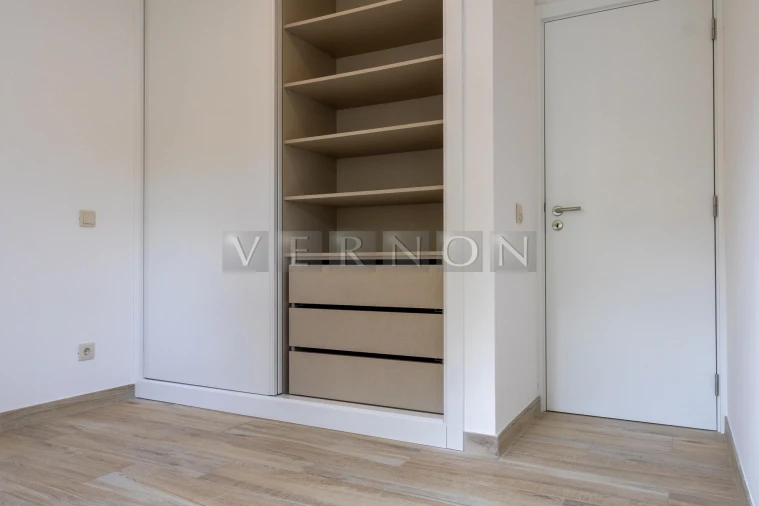 Apartamento T1 para Venda em Silves Foto 4