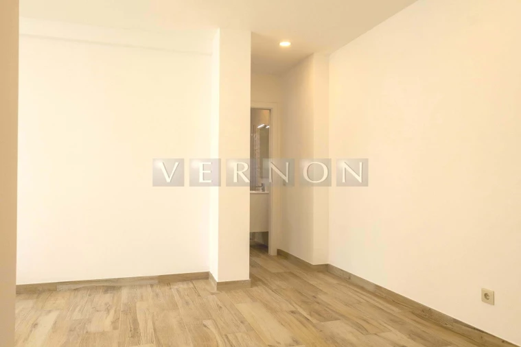 Apartamento T1 para Venda em Silves Foto 23