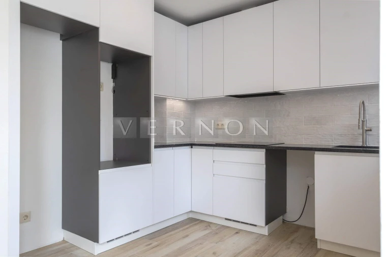 Apartamento T1 para Venda em Silves Foto 17