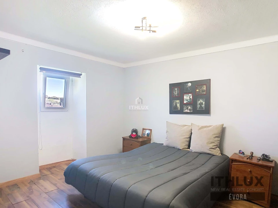 Moradia T2 para Venda em São Bento do Cortiço e Santo Estêvão Foto 9