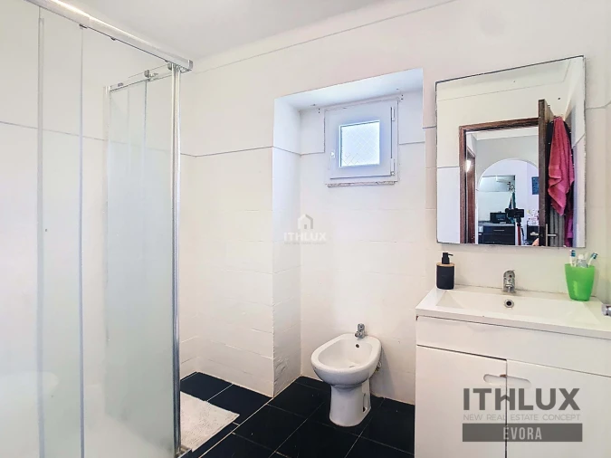 Moradia T2 para Venda em São Bento do Cortiço e Santo Estêvão Foto 11