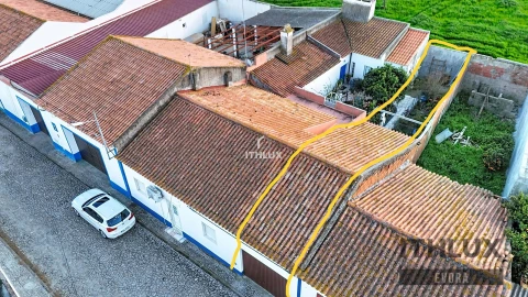 Moradia para Venda em Montoito