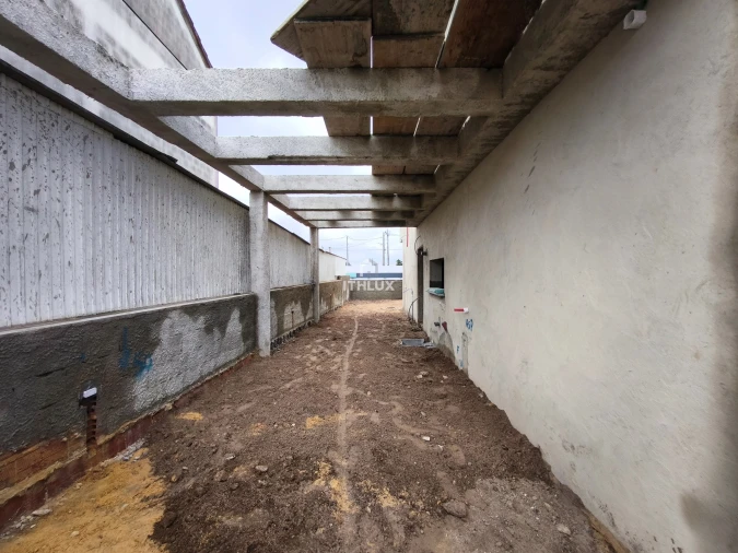 Apartamento T4 para Venda em Fernao Ferro Foto 34