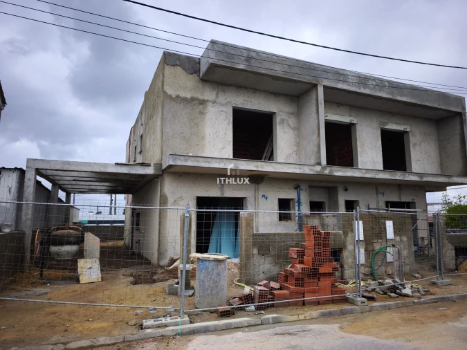 Apartamento T3 para Venda em Fernao Ferro Foto 2