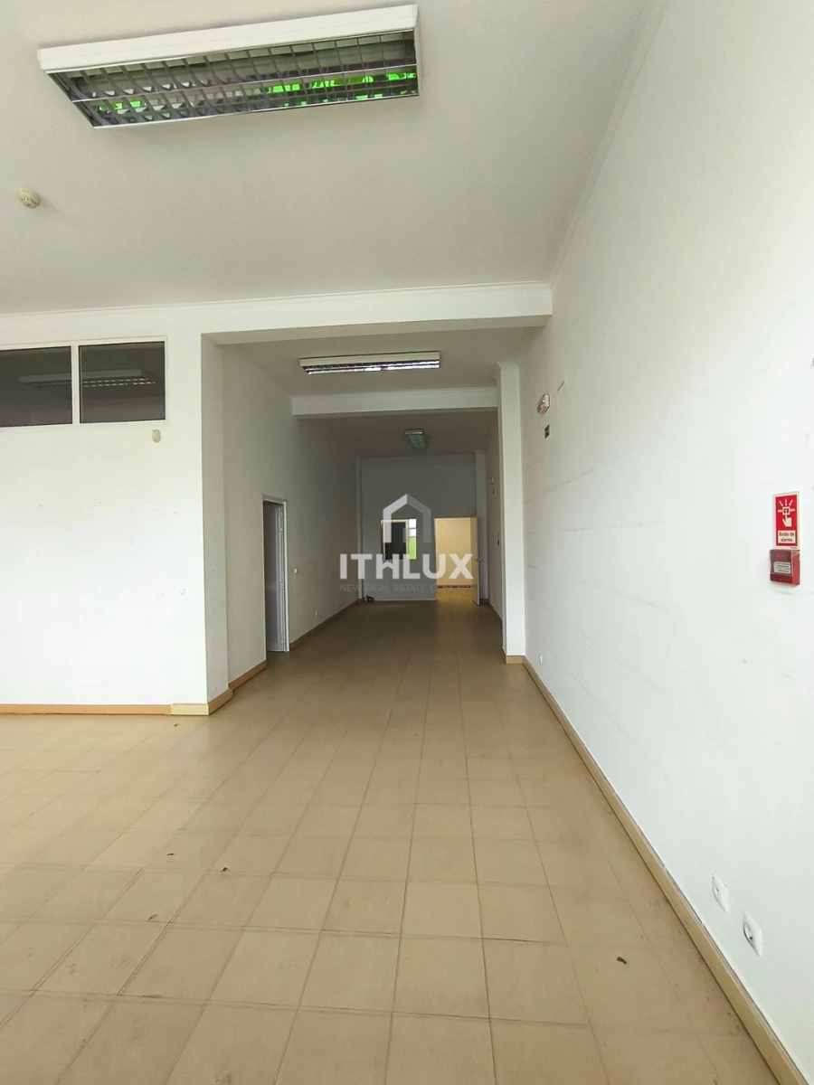 Negócio para Venda em Pinhal Novo Foto 23