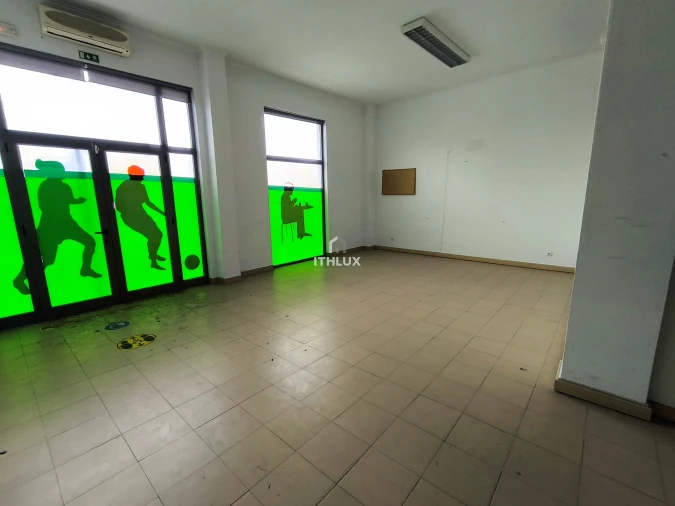 Negócio para Venda em Pinhal Novo Foto 28