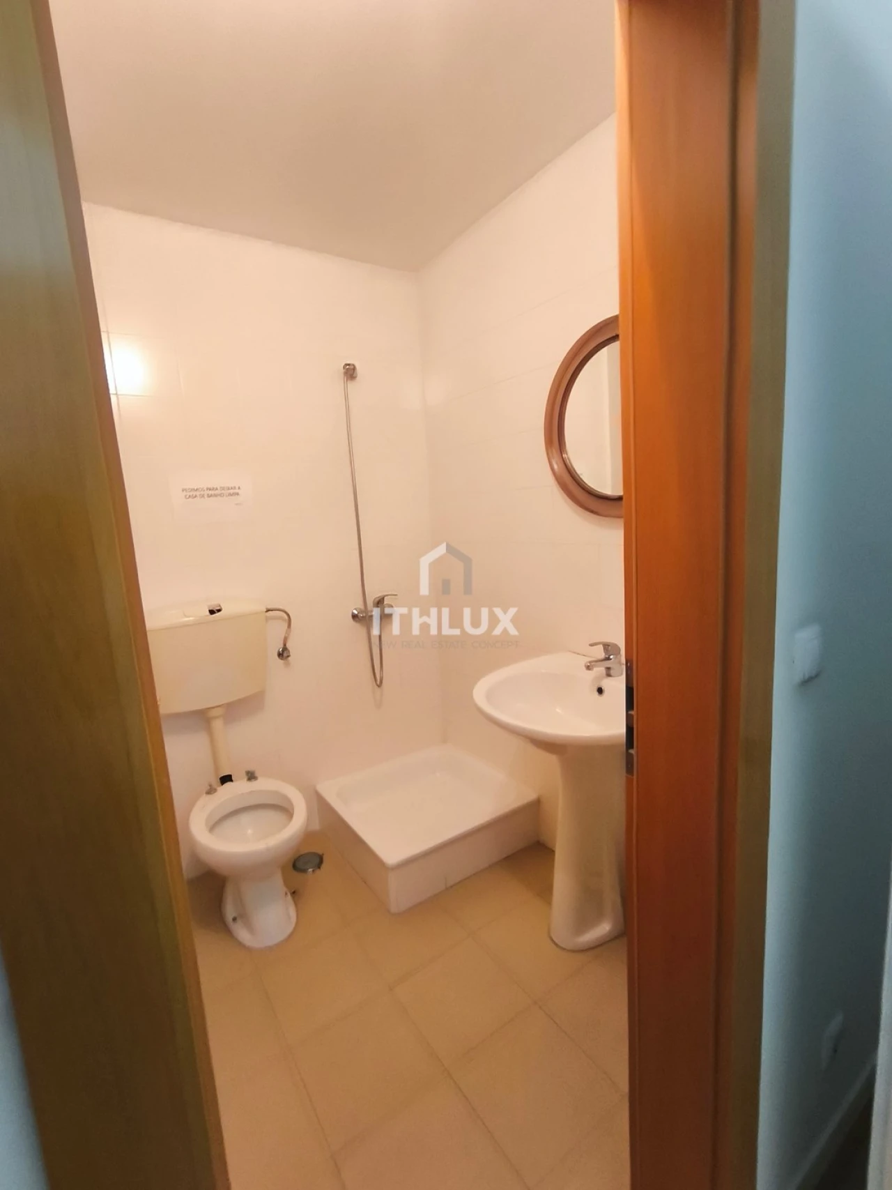 Negócio para Venda em Pinhal Novo Foto 30