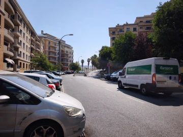 Negócio para Venda em Santo António dos Cavaleiros e Frielas