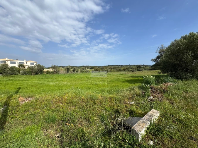 Terreno para Venda em Odiaxere Foto 7