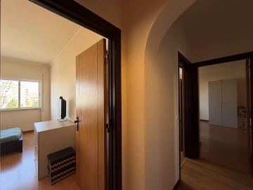 Apartamento T1 para Venda em Venteira