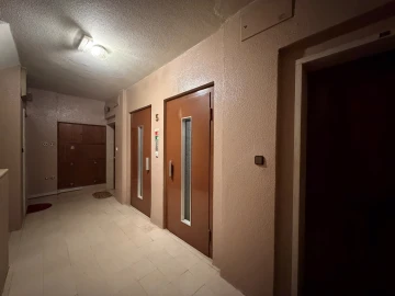 Apartamento T1 para Venda em Venteira