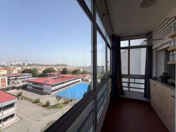 Apartamento T1 para Venda em Venteira
