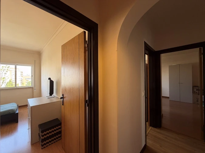 Apartamento T1 para Venda em Venteira Foto 11