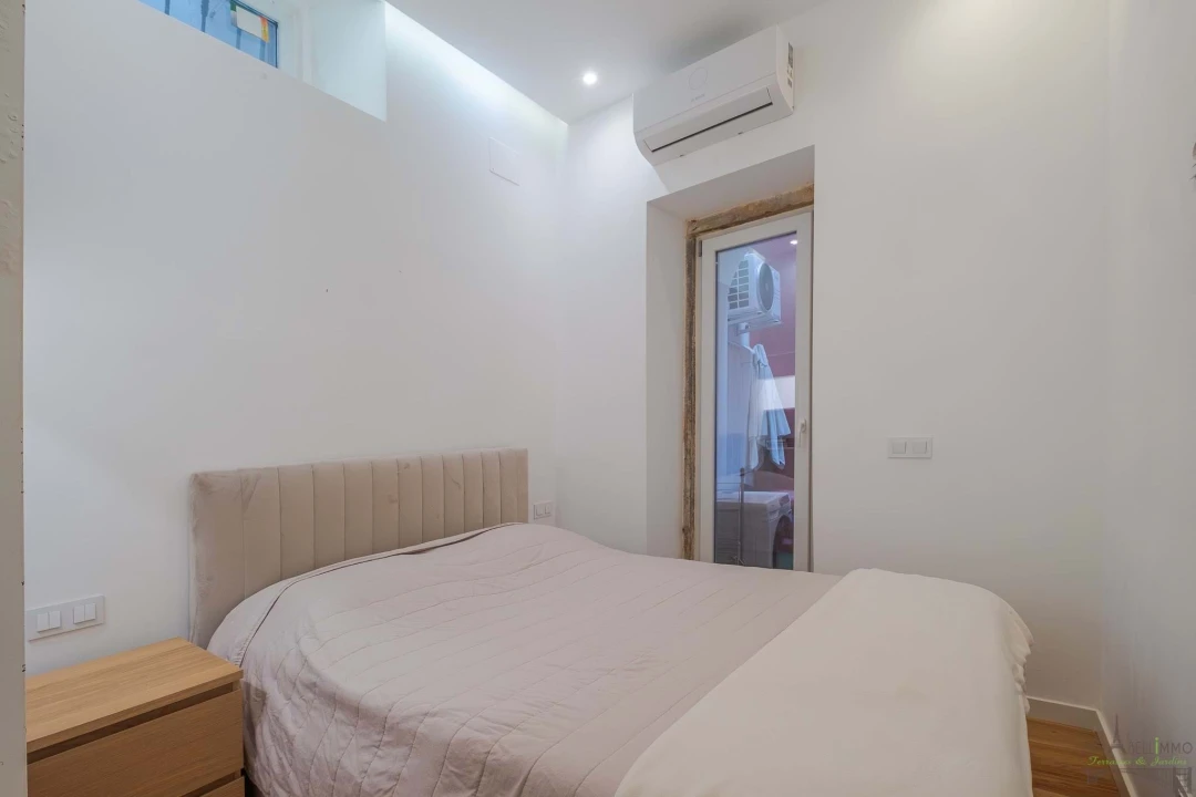 Apartamento T2 para Venda em Misericórdia Foto 20