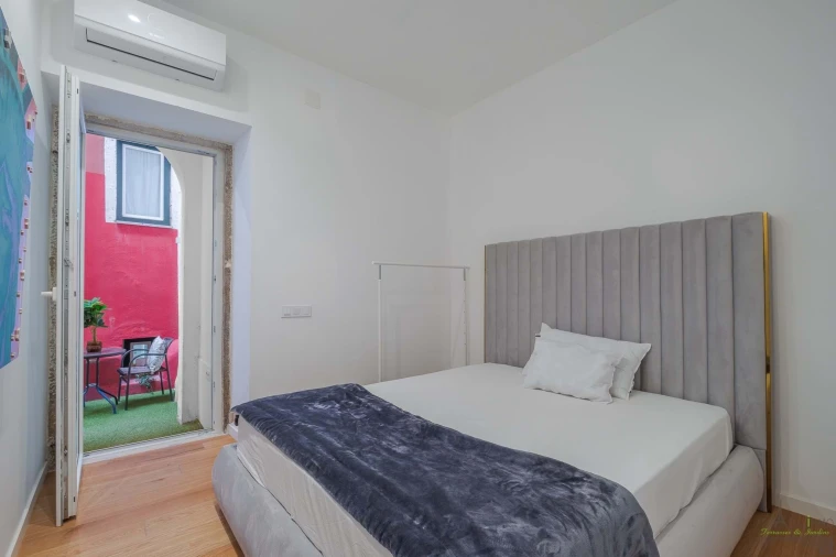 Apartamento T2 para Venda em Misericórdia Foto 18