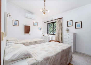 Moradia T2 para Venda em Quarteira
