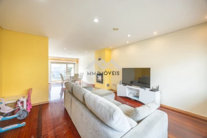 Moradia T3 para Venda em Maceda