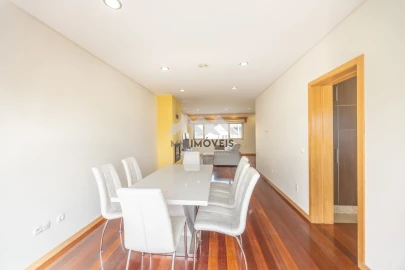 Moradia T3 para Venda em Maceda