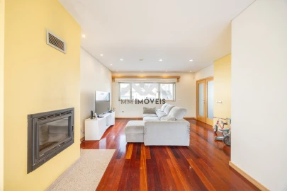 Moradia T3 para Venda em Maceda