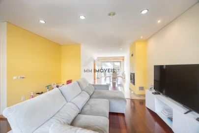 Moradia T3 para Venda em Maceda