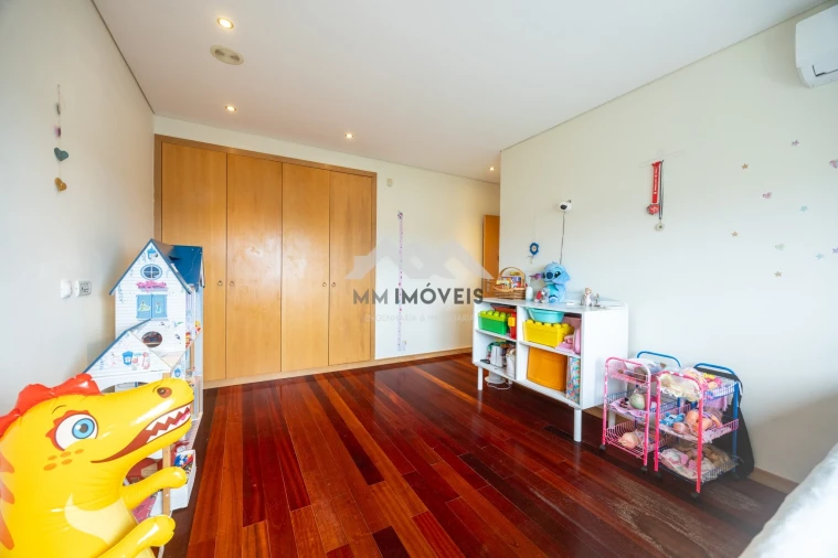 Moradia T3 para Venda em Maceda Foto 11