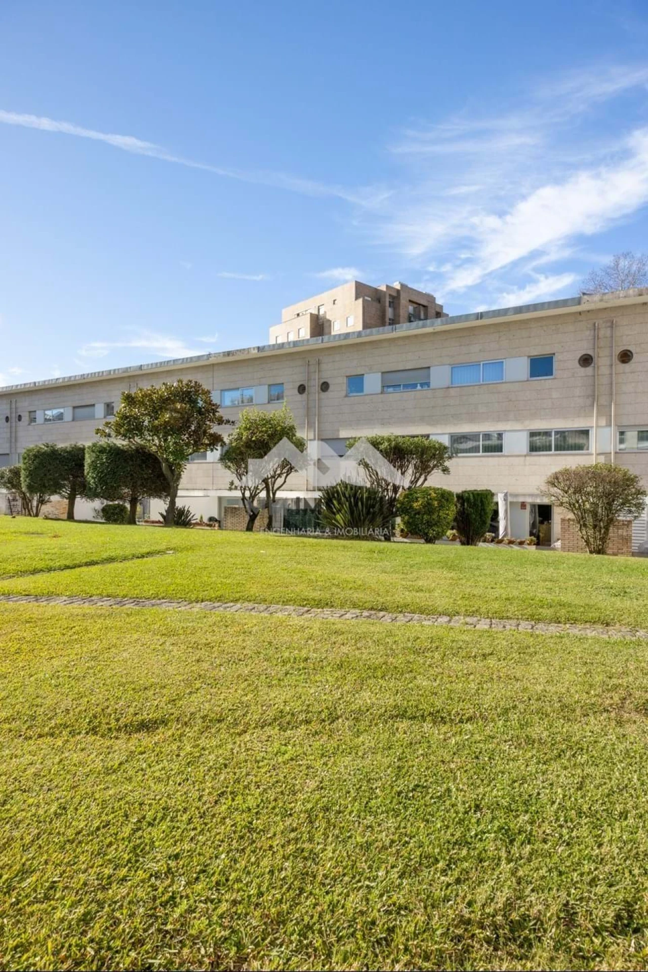 Terreno para Venda em Cidade da Maia Foto 34