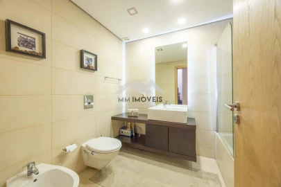 Terreno para Venda em Cidade da Maia