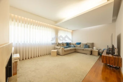 Terreno para Venda em Cidade da Maia