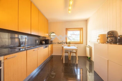 Terreno para Venda em Cidade da Maia