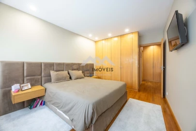 Terreno para Venda em Cidade da Maia