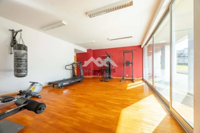 Terreno para Venda em Cidade da Maia