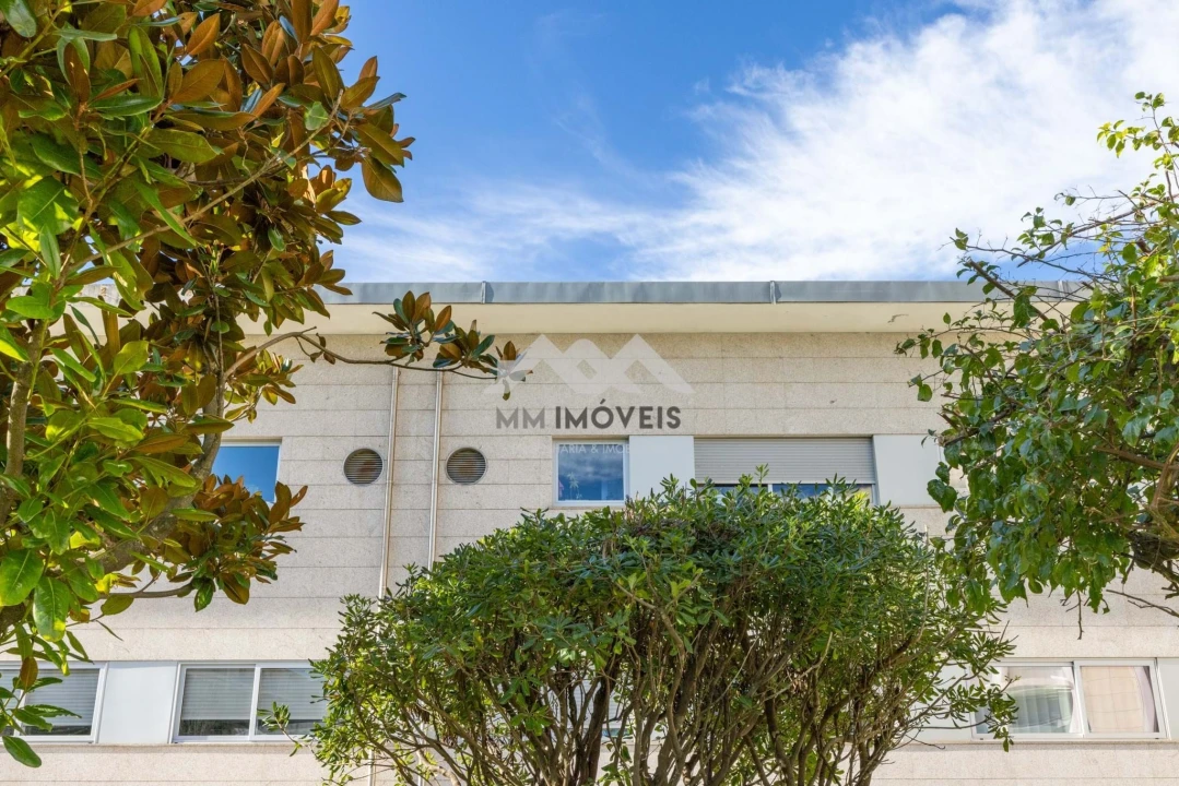 Terreno para Venda em Cidade da Maia Foto 27