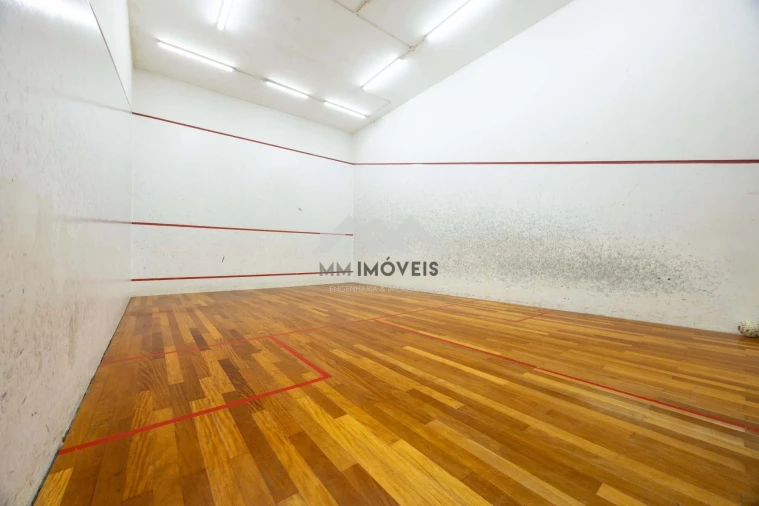 Terreno para Venda em Cidade da Maia Foto 48