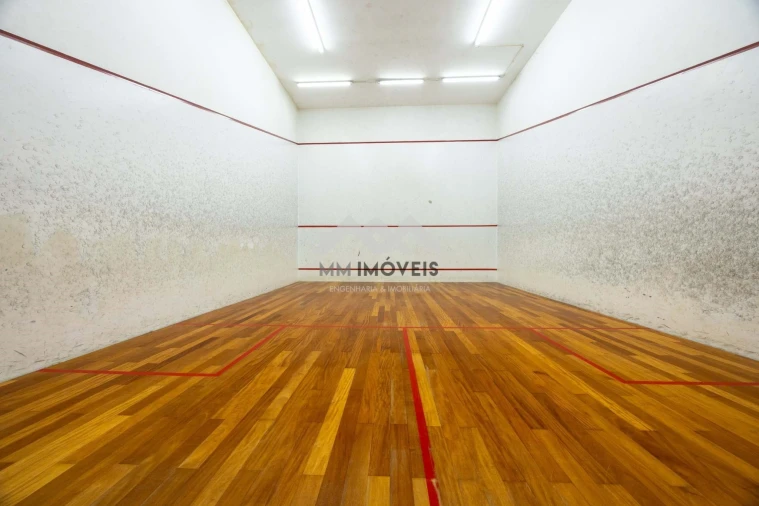 Terreno para Venda em Cidade da Maia Foto 47