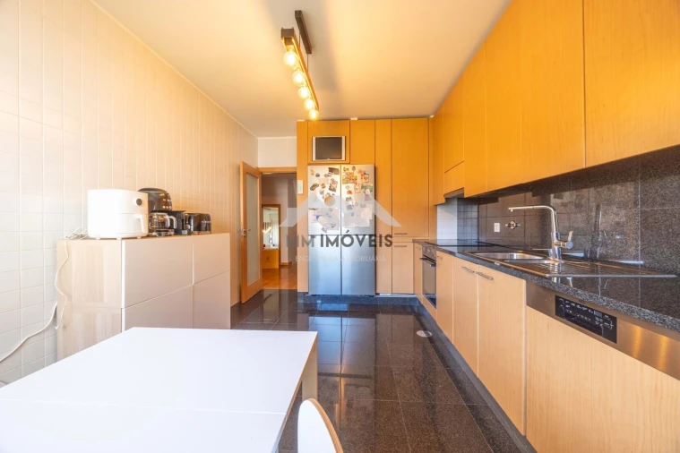 Terreno para Venda em Cidade da Maia Foto 44